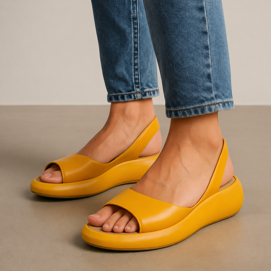 Laurie | Orthopedic Sandal